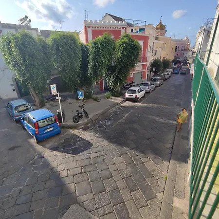 Casa Manu' Nel Cuore Di Forio *