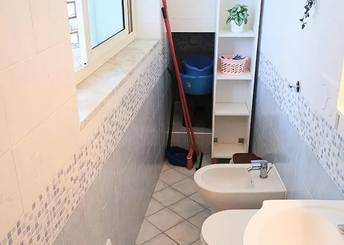 Casa Manu' Nel Cuore Di Forio Форио