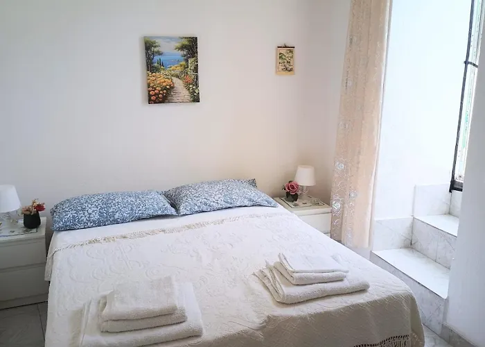 Апартаменты Casa Manu' Nel Cuore Di Forio Форио