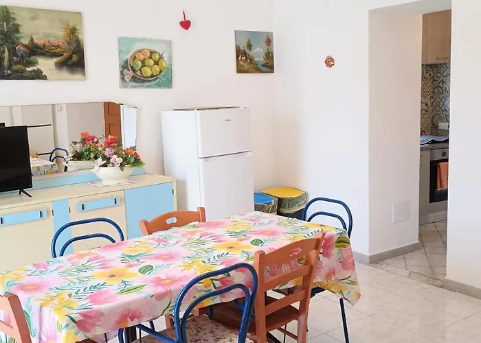 Casa Manu' Nel Cuore Di Forio Апартаменты